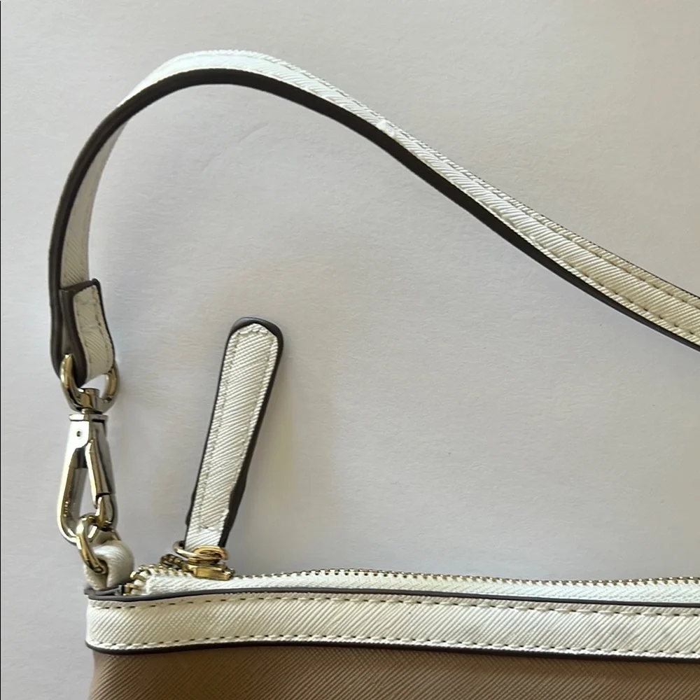 Clarks Brown and White Small Purse‎